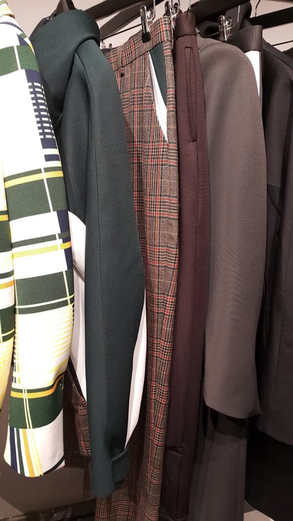 СЕДМИЦА  НА  МЪЖКАТА  МОДА  В  ЛОНДОН